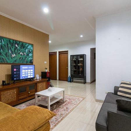 Spacious, White-Villa Belgareti @Kiara Condong Bandung Luaran gambar